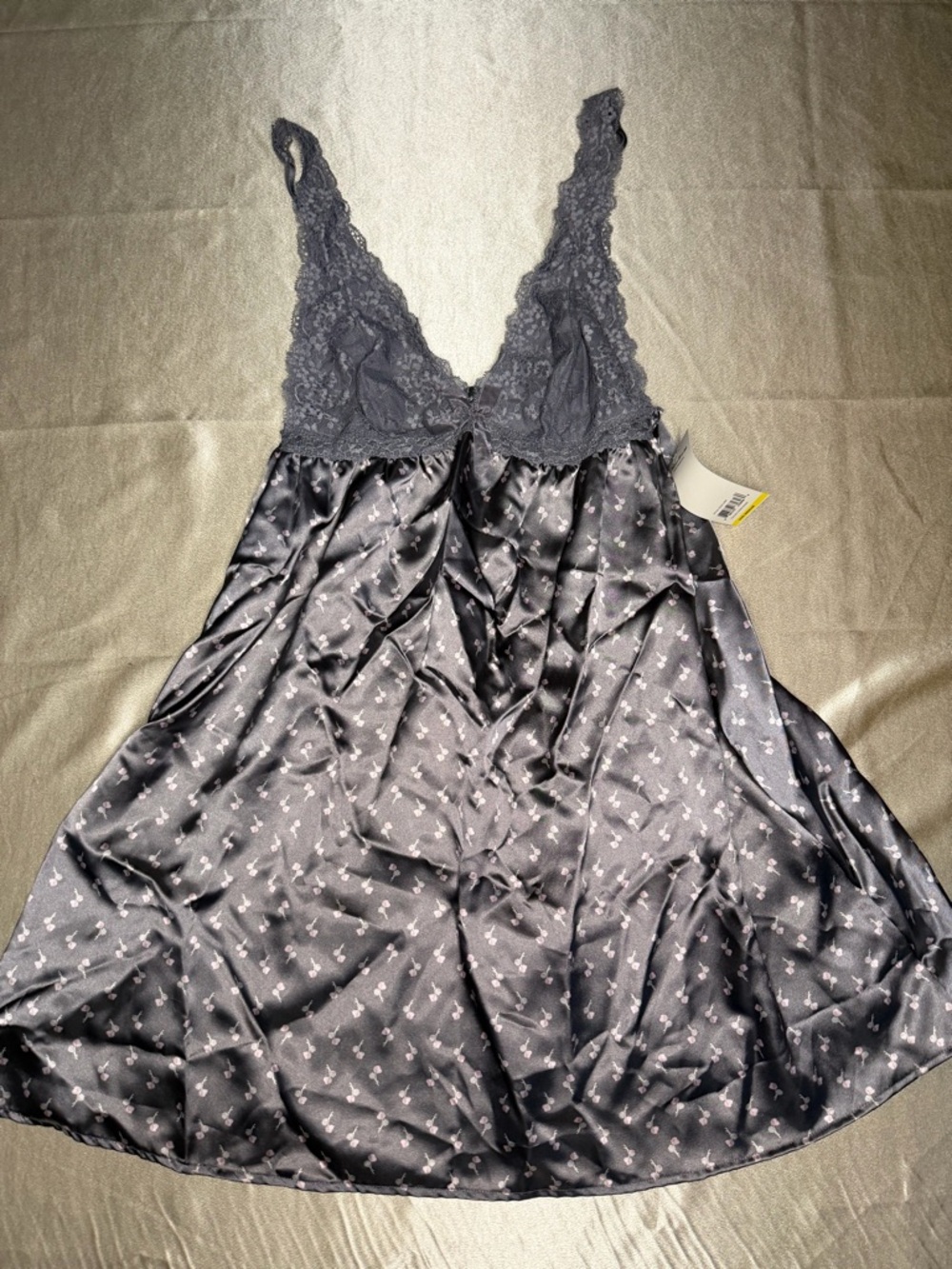 Chanteuse Intimates Charcoal Floral Satin Lace Chemise Nightgown, Size Medium